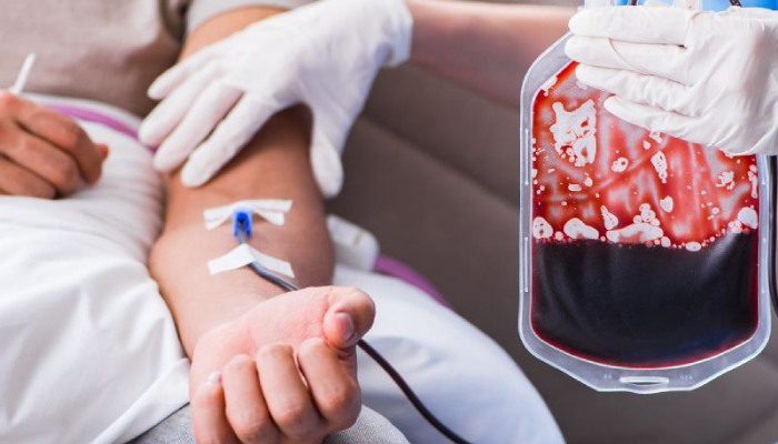 فواید تزریق خون در منزل