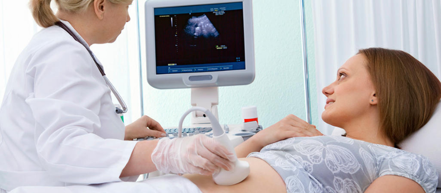سونوگرافی در طول سه ماهه اول بارداری چه فاکتورهایی را نشان می دهد؟