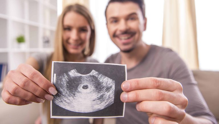 سونوگرافی بارداری چیست و بهترین زمان سونوگرافی برای ضربان قلب جنین کی است؟