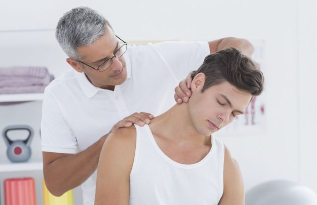 راه های مناسب برای رفع گردن درد