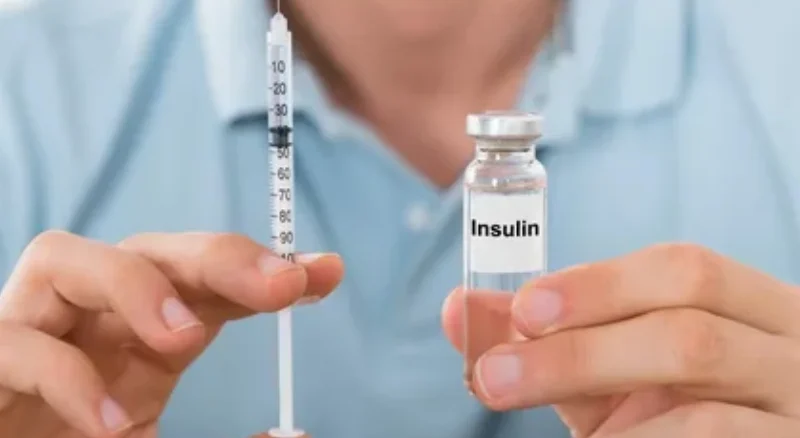 نحوه تزریق انسولین با سرنگ